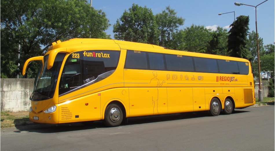 Autobus F&R RegioJet.sk