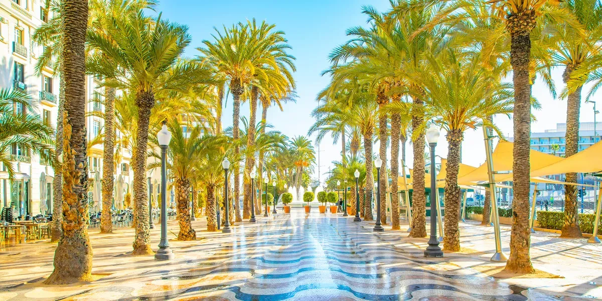 Procházka po Esplanada de España