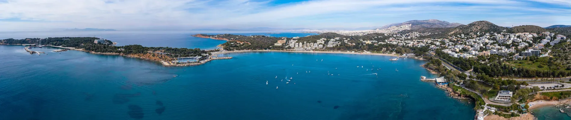 Athény, Vouliagmeni bay