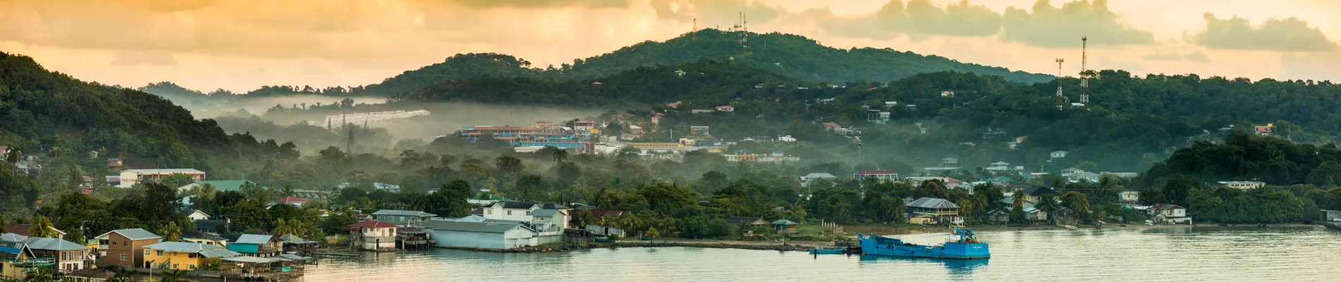 Honduras, Roatan, Coxen hole | Levné letenky do STUDENT AGENCY