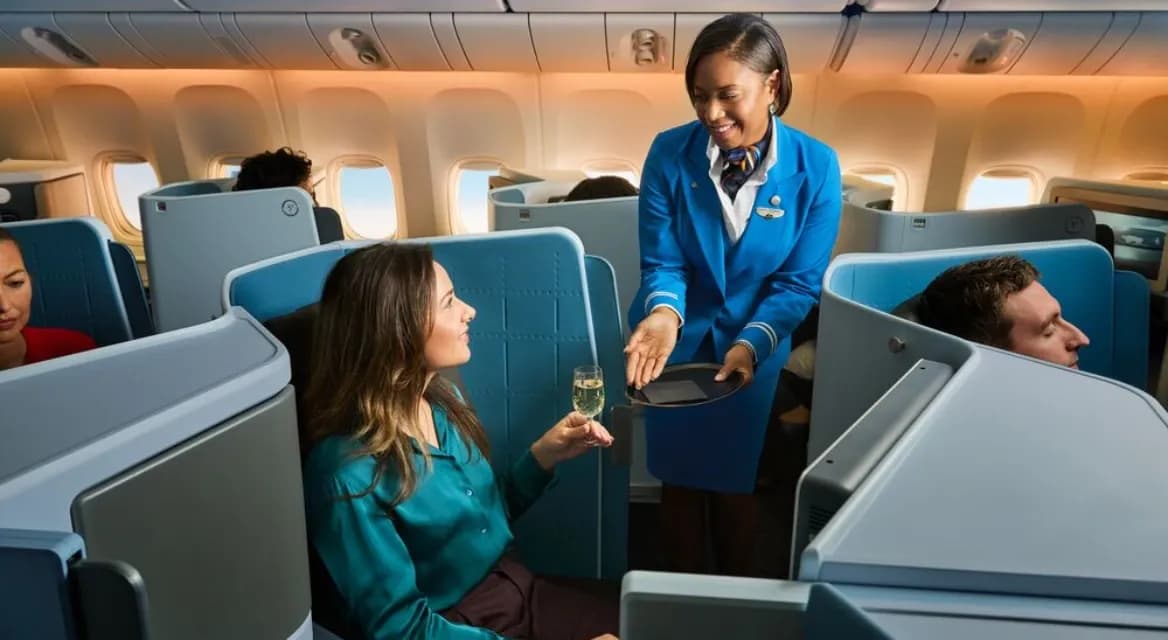 Objevte komfort KLM World Business Class!