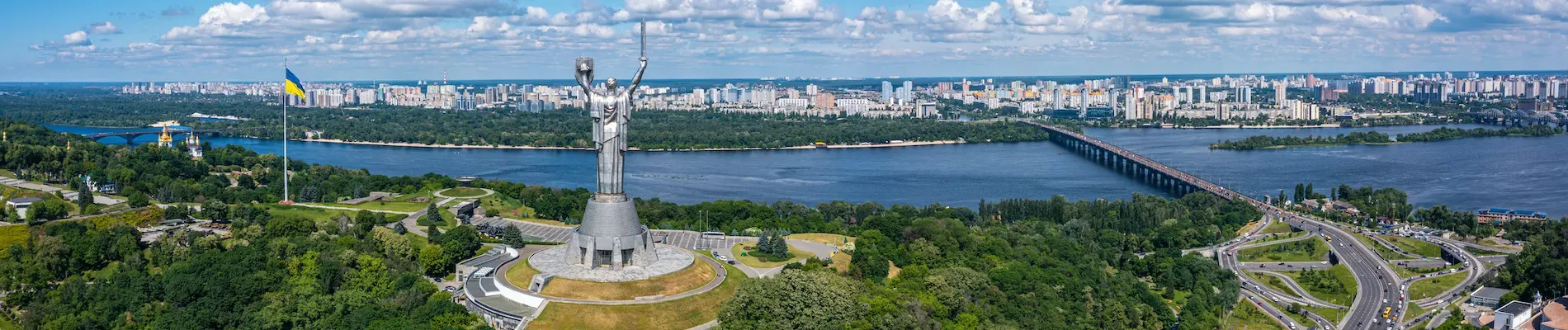 Kyjev, Matka Ukrajina