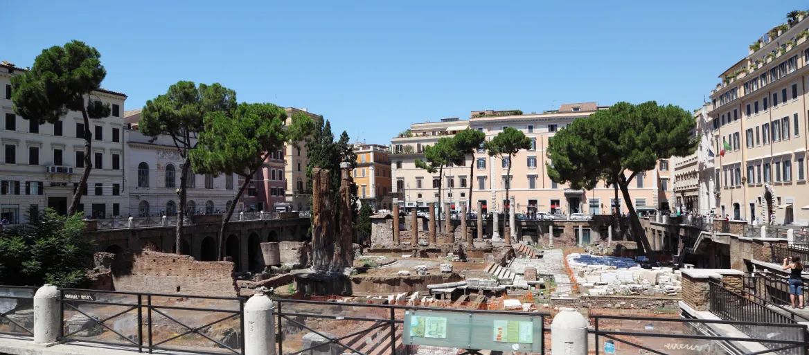 Largo di Torre Argentina