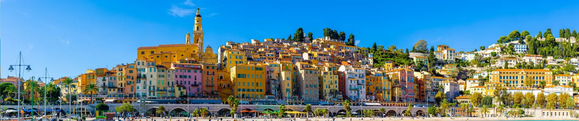 Město Menton u Nice