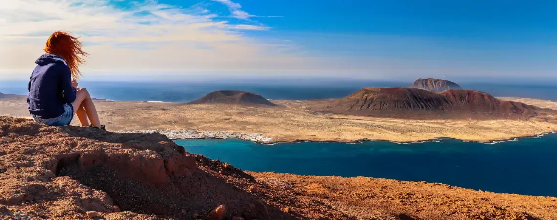 Výhled na ostrov La Graciosa