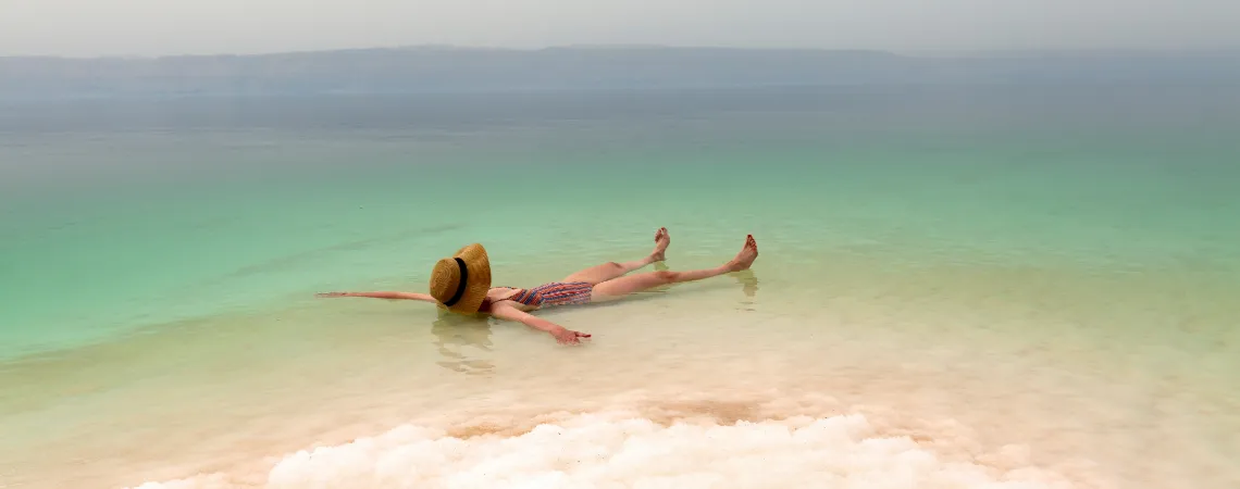 Koupání v Mrtvé moři