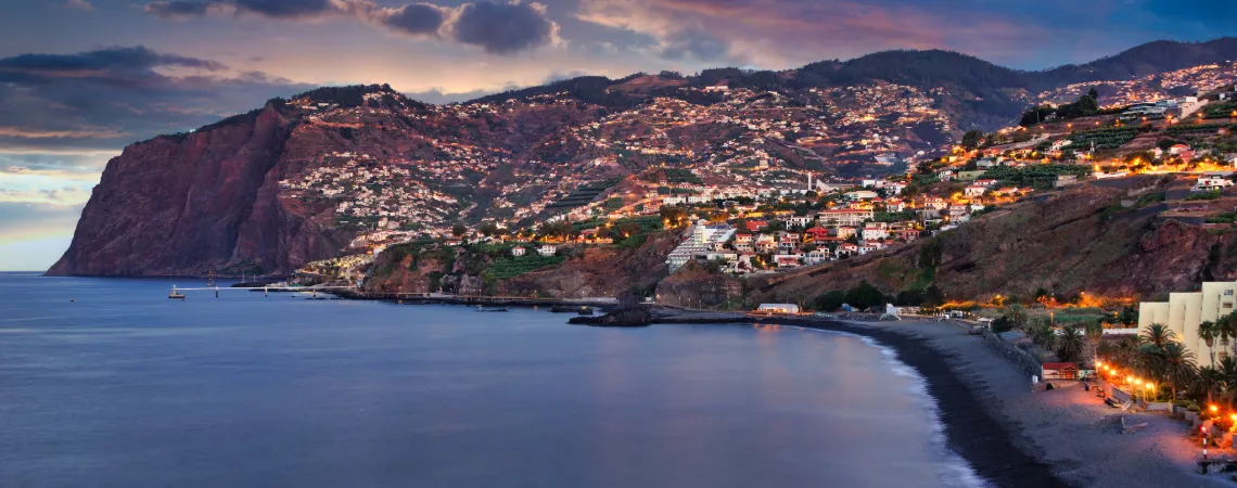 Večerní pláž Praia Formosa