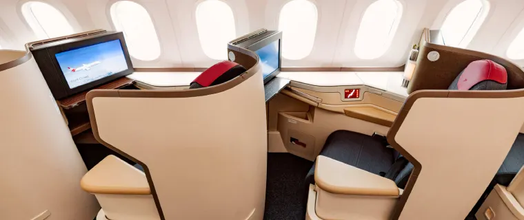Austrian Airlines, business class | Letenky do STUDENT AGENCY