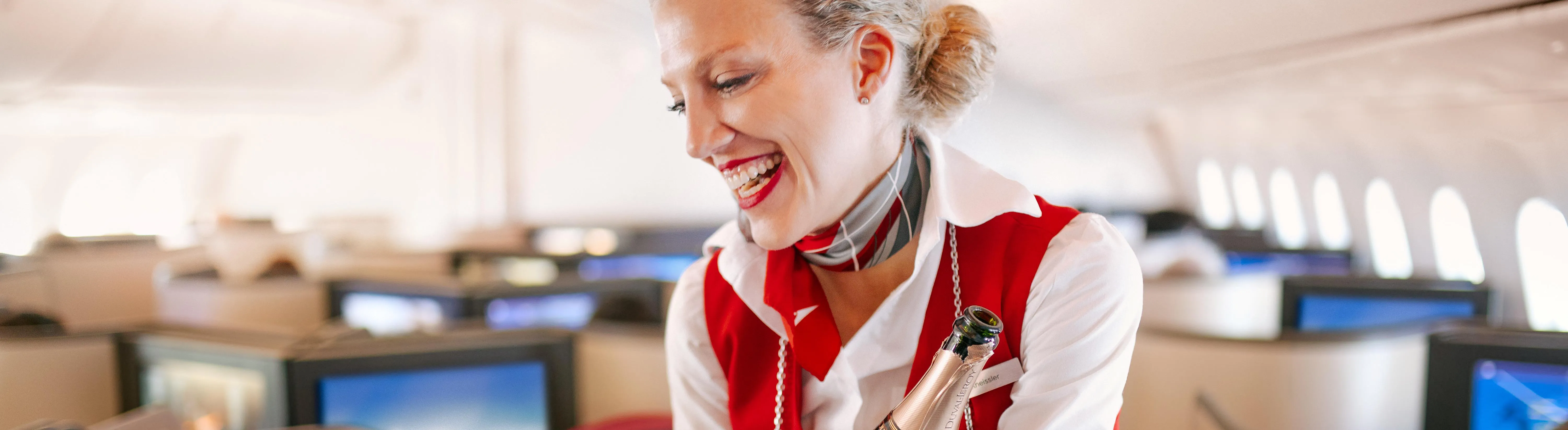 Austrian Airlines, catering | Letenky do STUDENT AGENCY