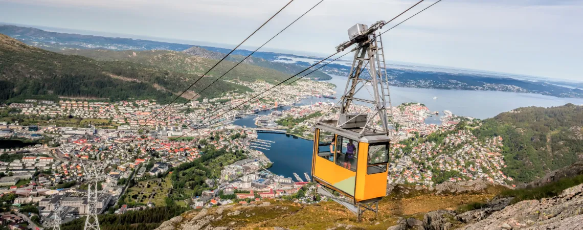 Lanovka Fløibanen na horu Mount Fløyen