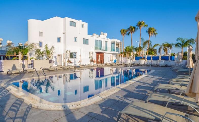 Kypr, Jižní Kypr, Larnaka