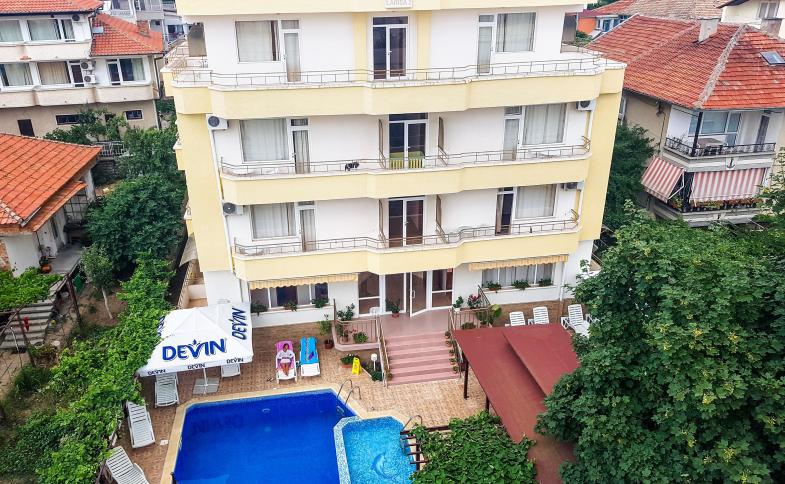 Bulharsko, Slunečné Pobřeží a další letoviska jižní riviéry, Sveti Vlas