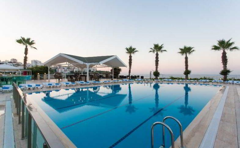 Turecko, Turecká riviéra, Antalya, Lara