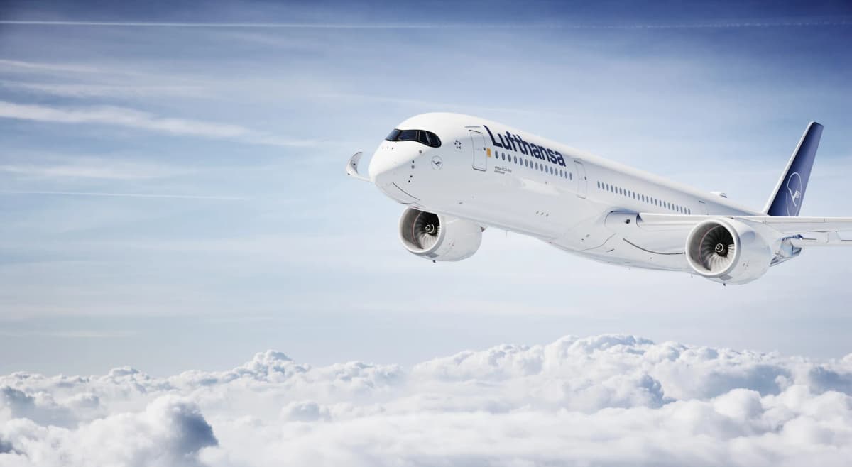 Vychutnejte si servis tradiční letecké společnosti Lufthansa, největšího leteckého dopravce Evropy