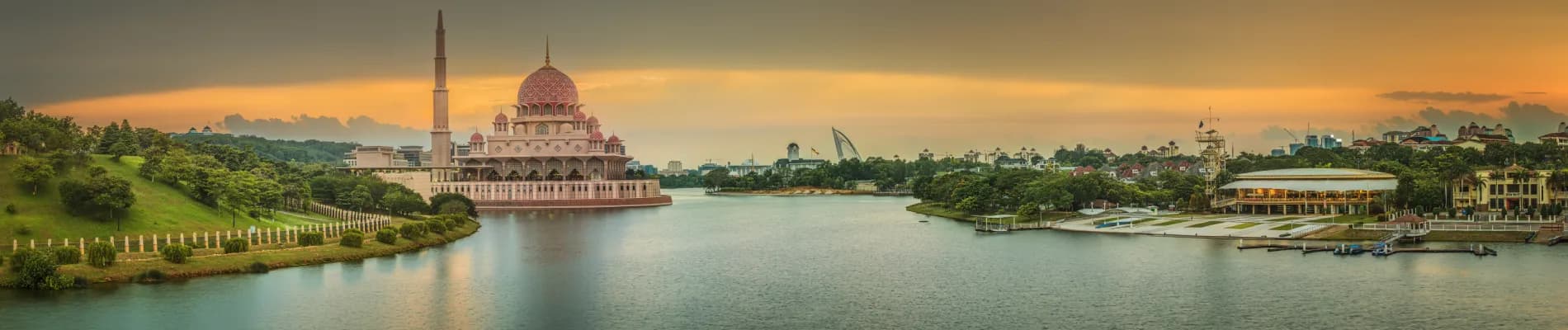 mešita Putra v Kuala Lumpur