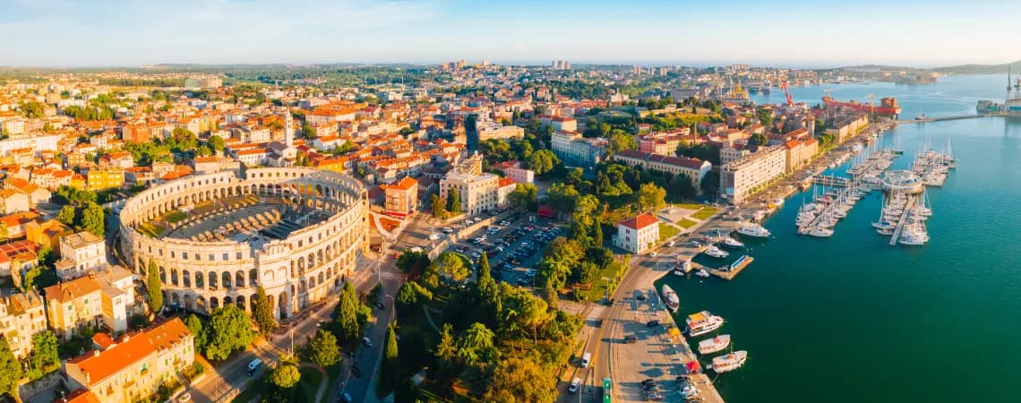 Panoramatický pohled na Řím