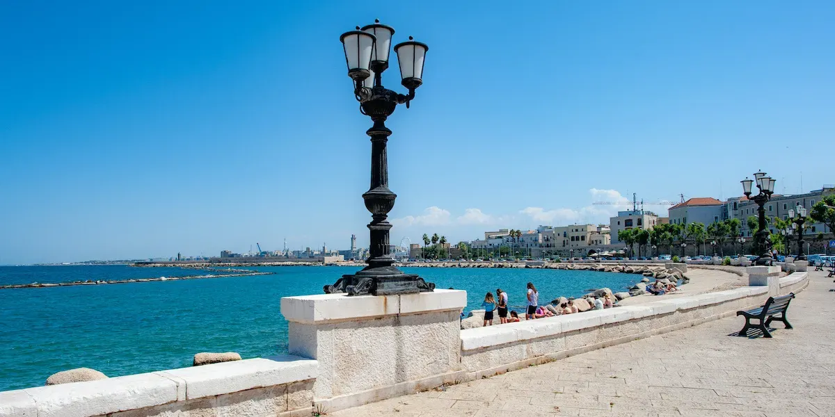 Procházka po Lungomare Procházka po Lungomare