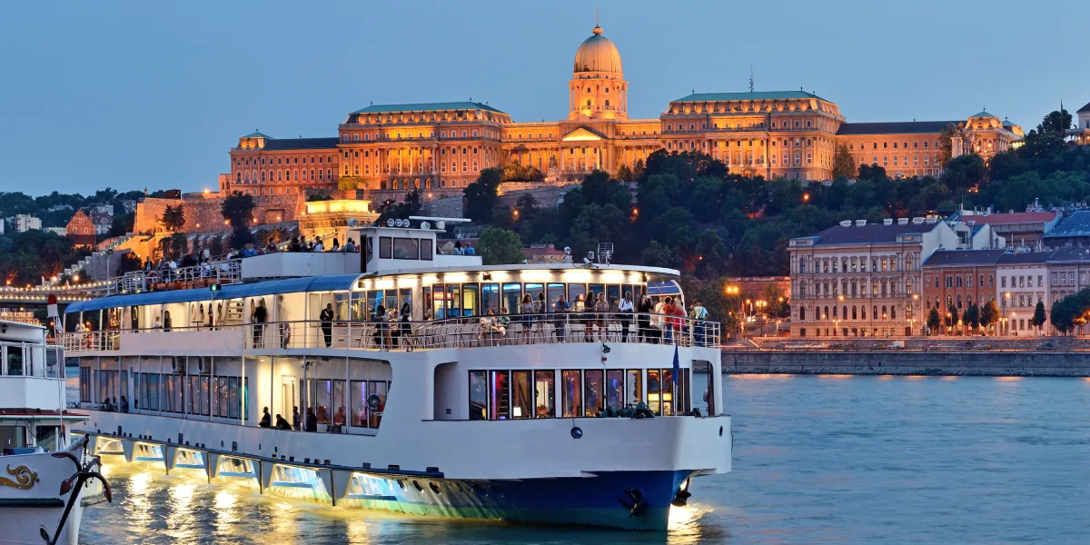 Plavba po Dunaji Plavba po Dunaji