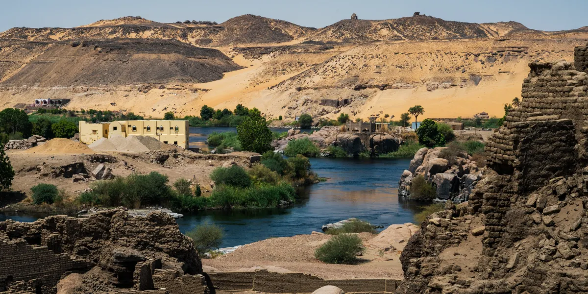 Návštěva Asuánu Návštěva Asuánu