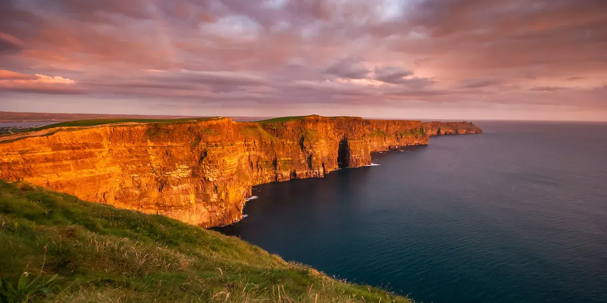 Cliffs of Moher Cliffs of Moher