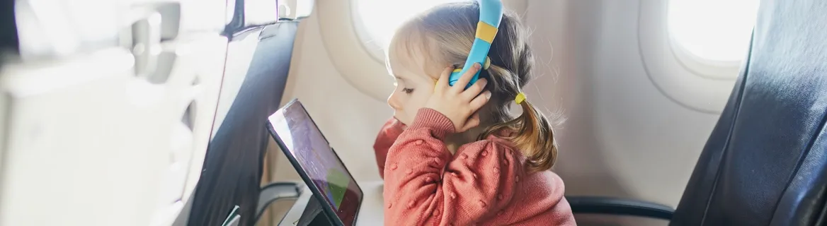 Zábava na palubě | Letenky od STUDENT AGENCY