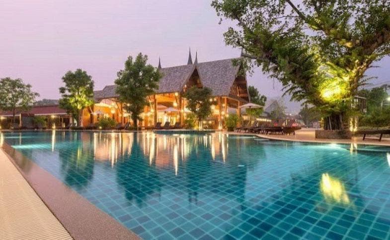 Thajsko, Phuket a Phi Phi, Phuket