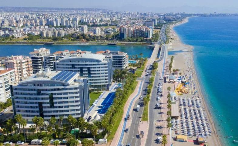 Turecko, Turecká riviéra, Antalya, Lara